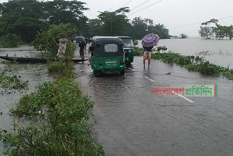 বন্যার বিস্তৃতি সিলেটের সব উপজেলায়, প্রায় ৪ লাখ মানুষ পানিবন্দী