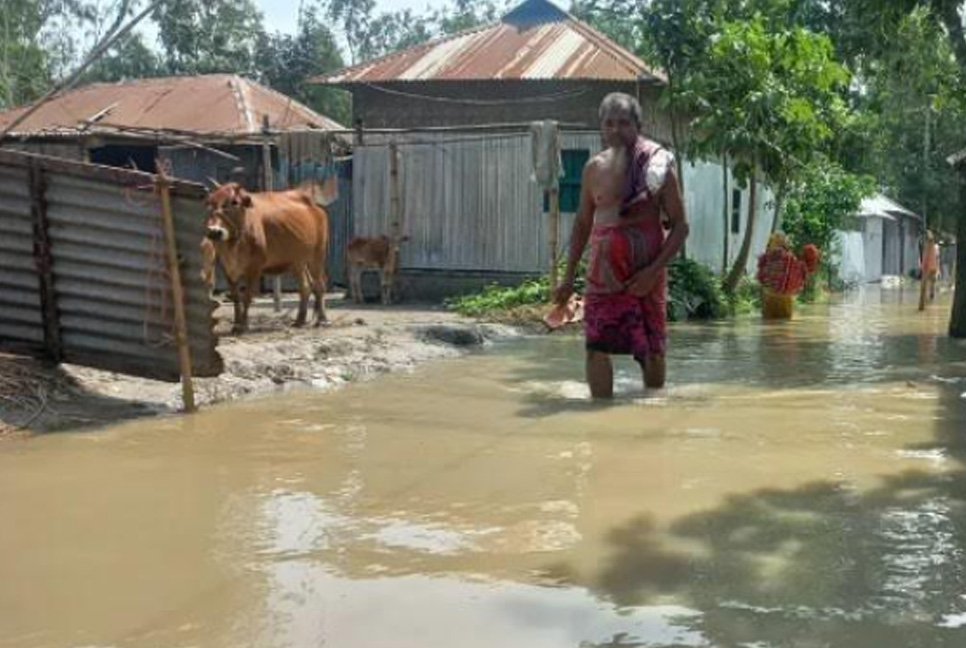 তিস্তার পানি কমলেও ভোগান্তির শেষ নেই