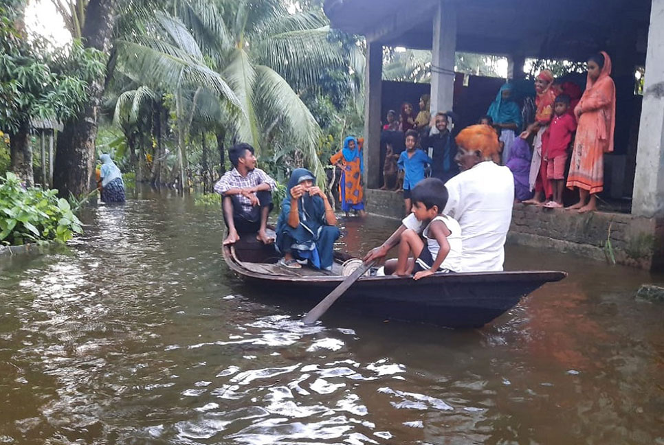 পানিবন্দি থেকে মুক্তি মিলছে না লক্ষ্মীপুরবাসীর