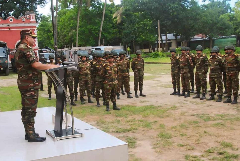 গৌরীপুর আর্মি ক্যাম্প পরিদর্শনে সেনাবাহিনী প্রধান