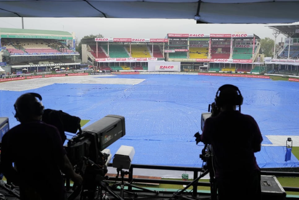 ভারত-বাংলাদেশ কানপুর টেস্টের দ্বিতীয় দিনের খেলা পরিত্যক্ত