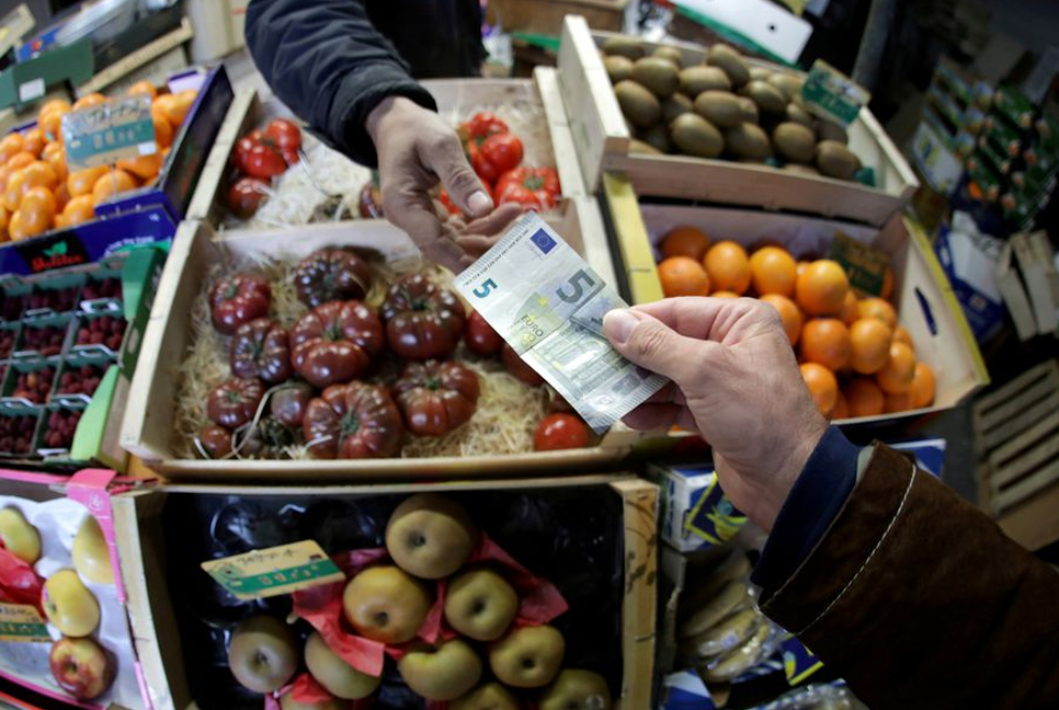 Record EU Inflation Expected; Economy Continues to Grow