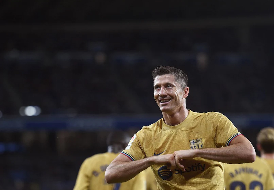 Lewandowski got off the mark for Barcelona with a double