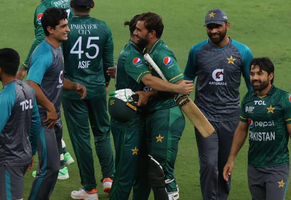 Pakistan beat India by five wickets