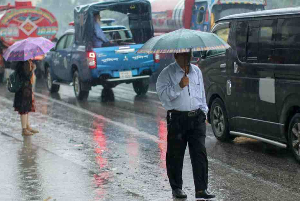 Commuters suffer as 53mm rain recorded in capital