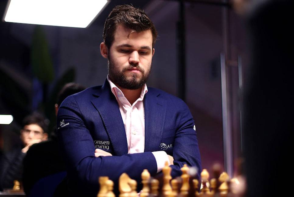 Carlsen accuses Niemann of cheating in chess