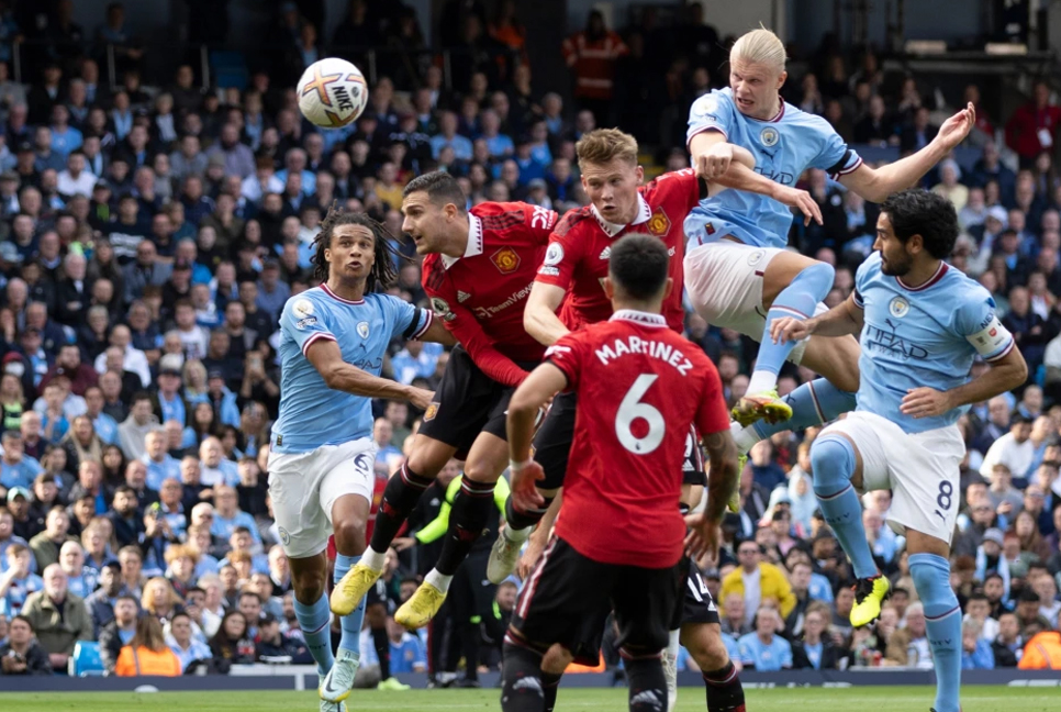 City crushed United in Manchester derby