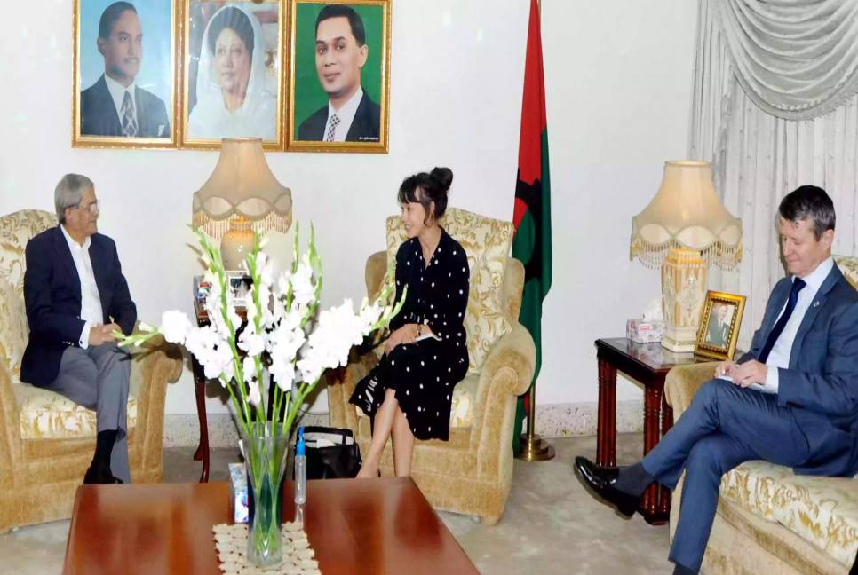 Swedish and Norwegian envoys meet Mirza Fakhrul