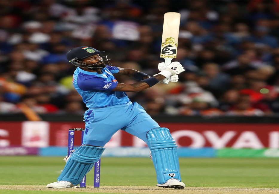 Hardik gives India a good total against England 