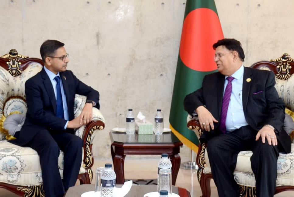 Indian envoy meets foreign minister