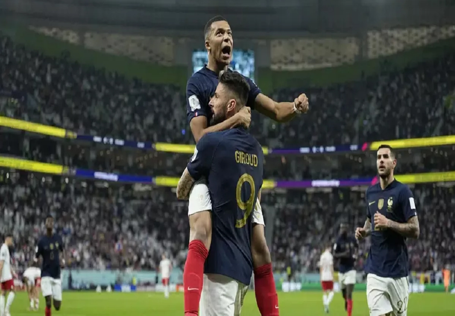 Mbappe, Giroud power France to Quarterfinals