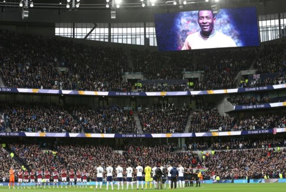 Final farewell for football 'King' Pele