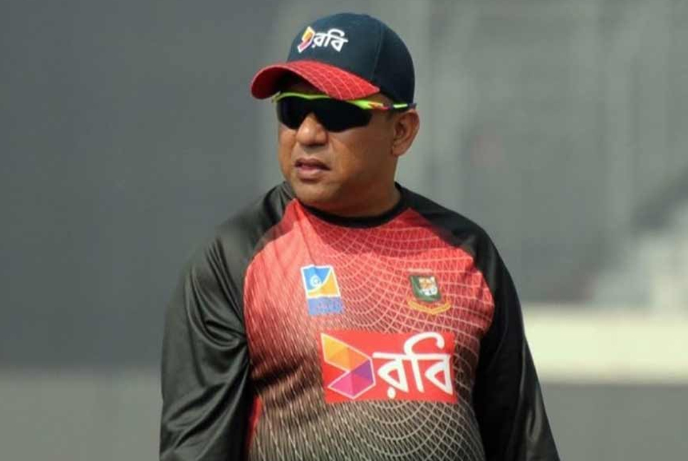 Khaled Mahmud along with three players fined for breaching BCB code of conduct