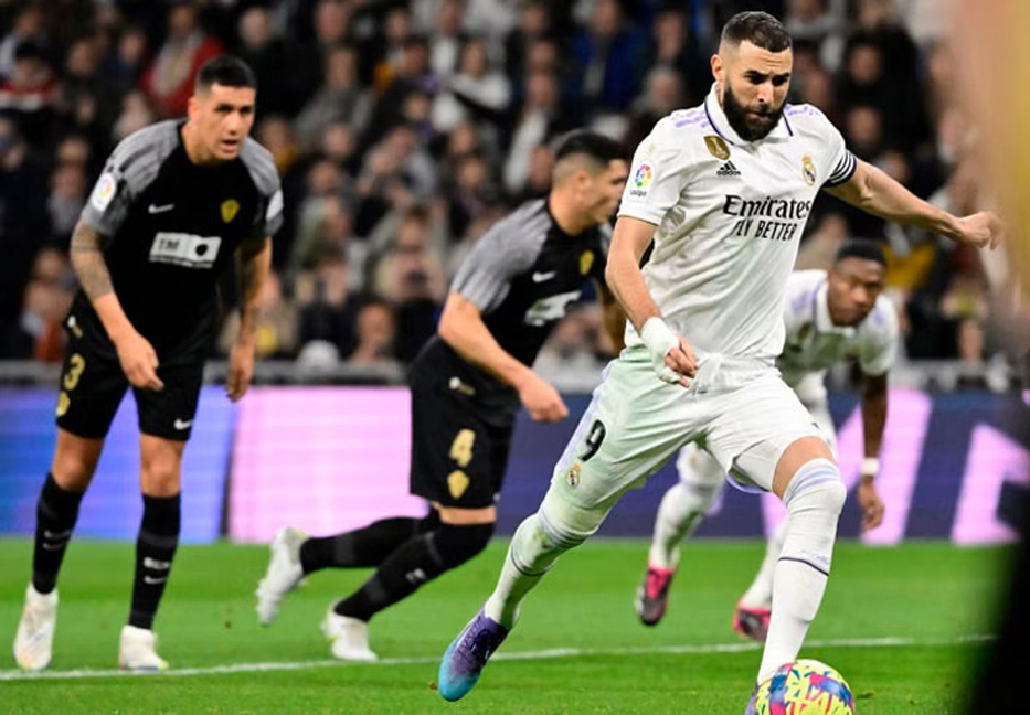 Real secures easy win as Benzema capitalizes two penalties 