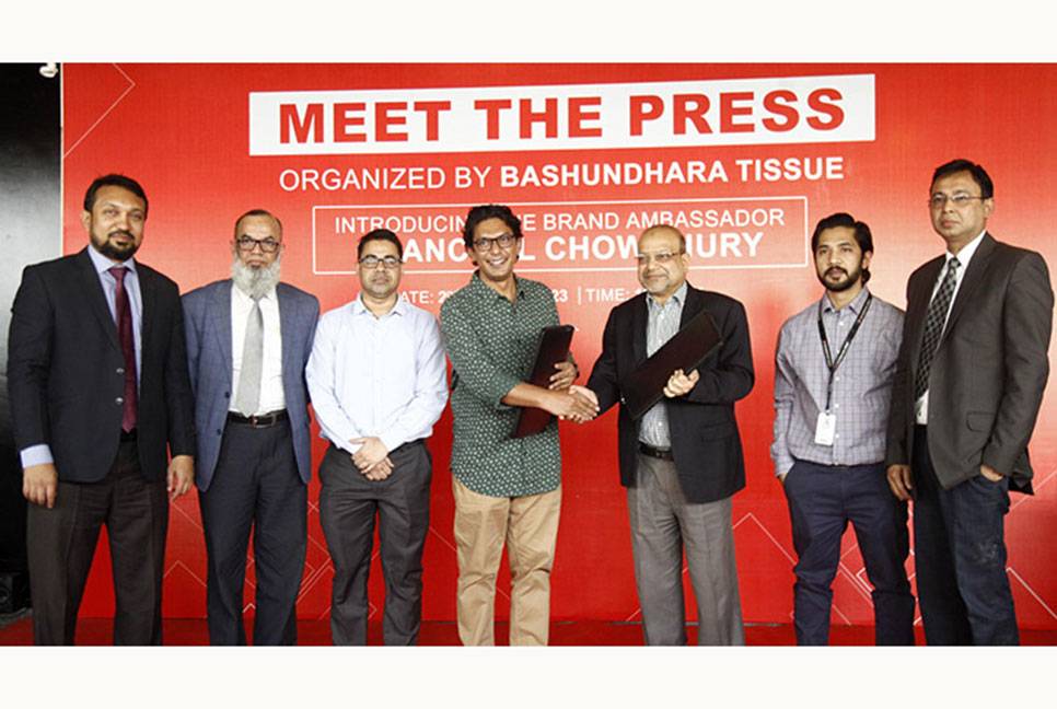 Chanchal Chy becomes brand ambassador of Bashundhara Tissue