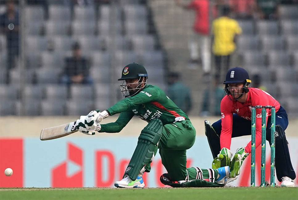 Bangladesh score 158 runs targeting whitewash England