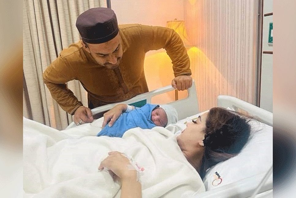 Actress Mahia Mahi blessed with a baby boy