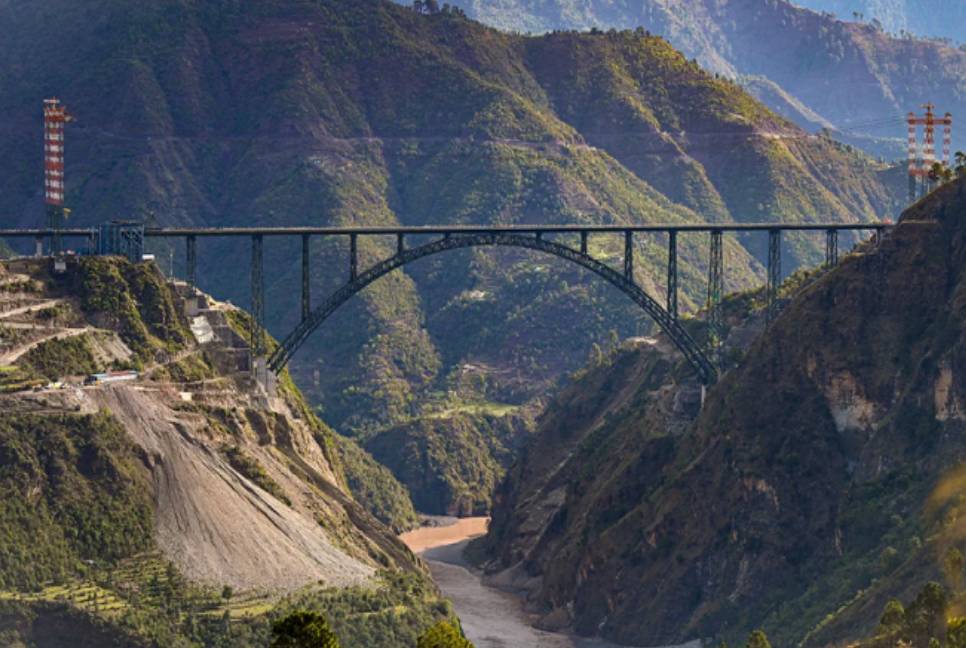 India constructs world’s highest railway bridge
