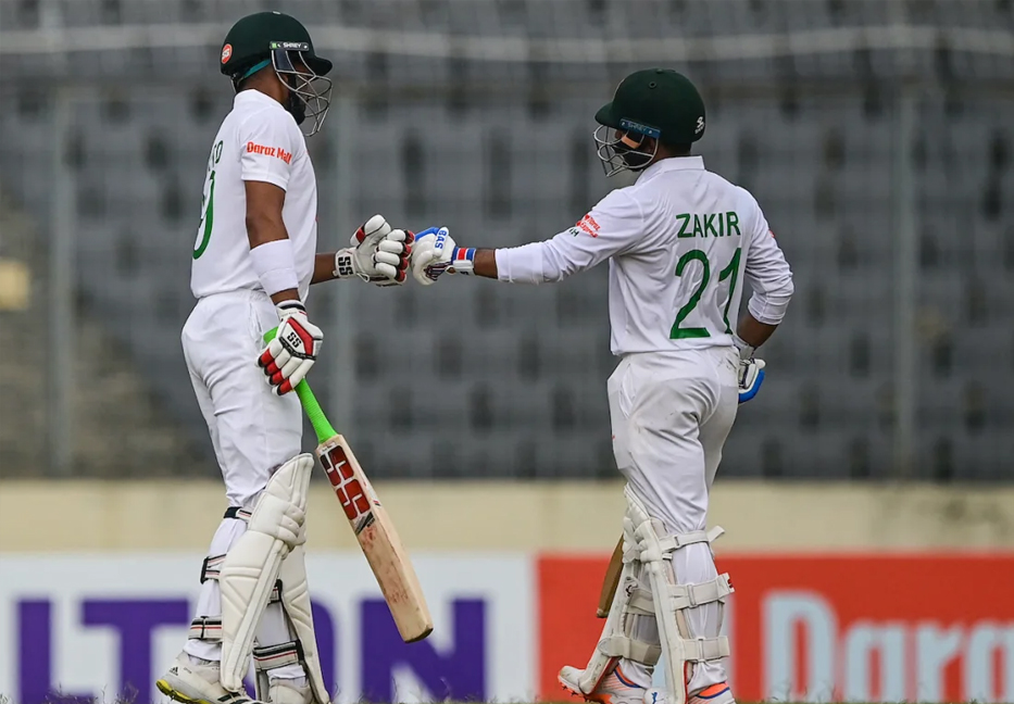 Bangladesh hold firm against Afghanistan as lead reaches 370