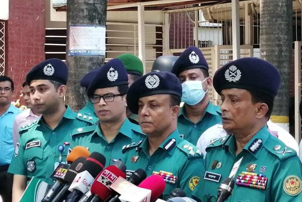 Drive to continue till Dhaka free from mugging: DMP Commissioner