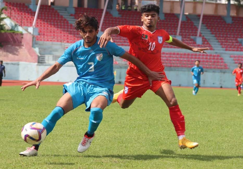Bangladesh suffers huge defeat to India by 3-0 in SAFF U-19 Champs