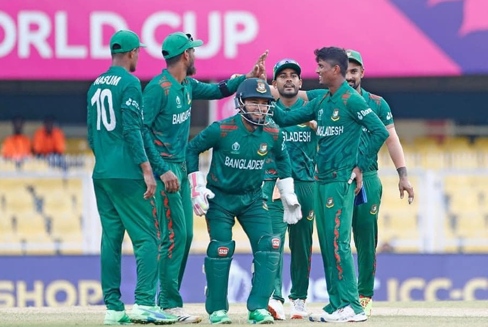 Bangladesh won by 7 wkts