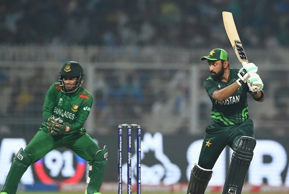 Pakistan beat Bangladesh by 7 wkts