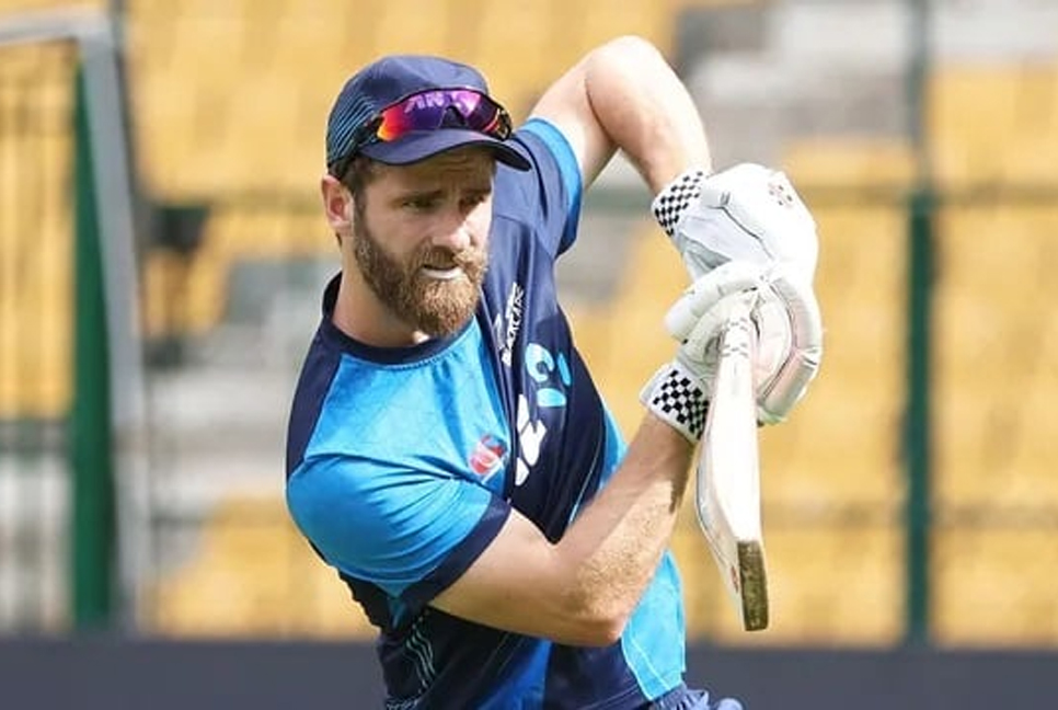 Williamson back for New Zealand as Pakistan bowl in World Cup clash