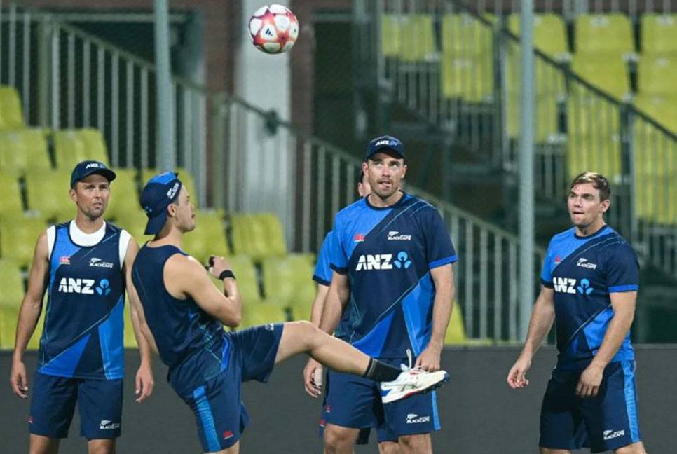 New Zealand opt bowl over Sri Lanka