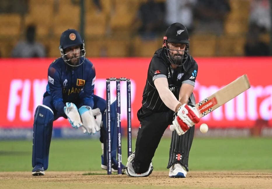 Kiwis hope for semis brightens defeating Sri Lanka by 5 wickets