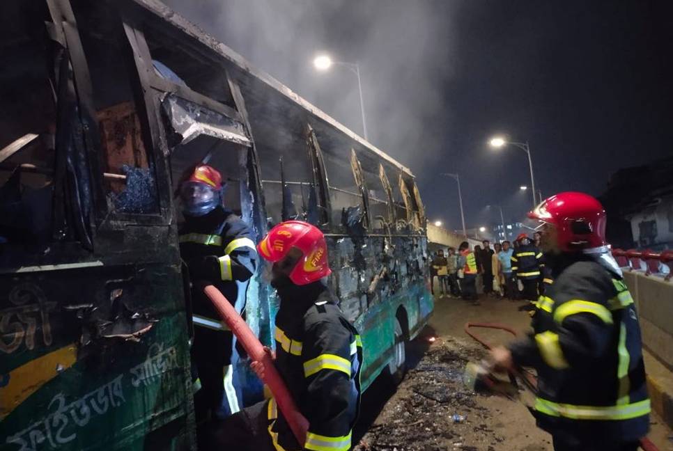 Miscreants torched two buses in capital