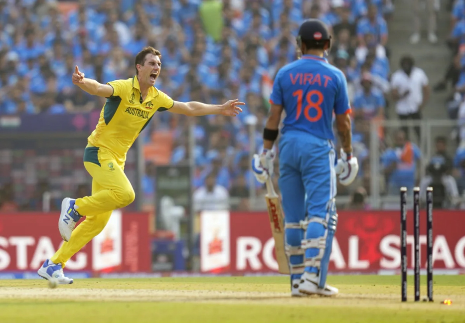 India make 240 in WC final against Australia