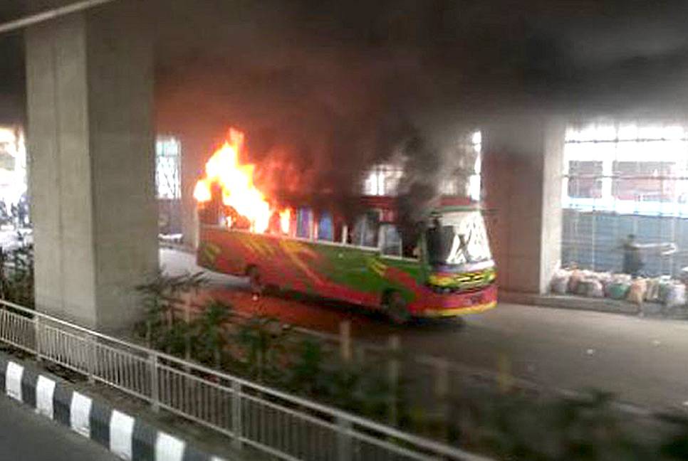 Bus torched in Shahbag