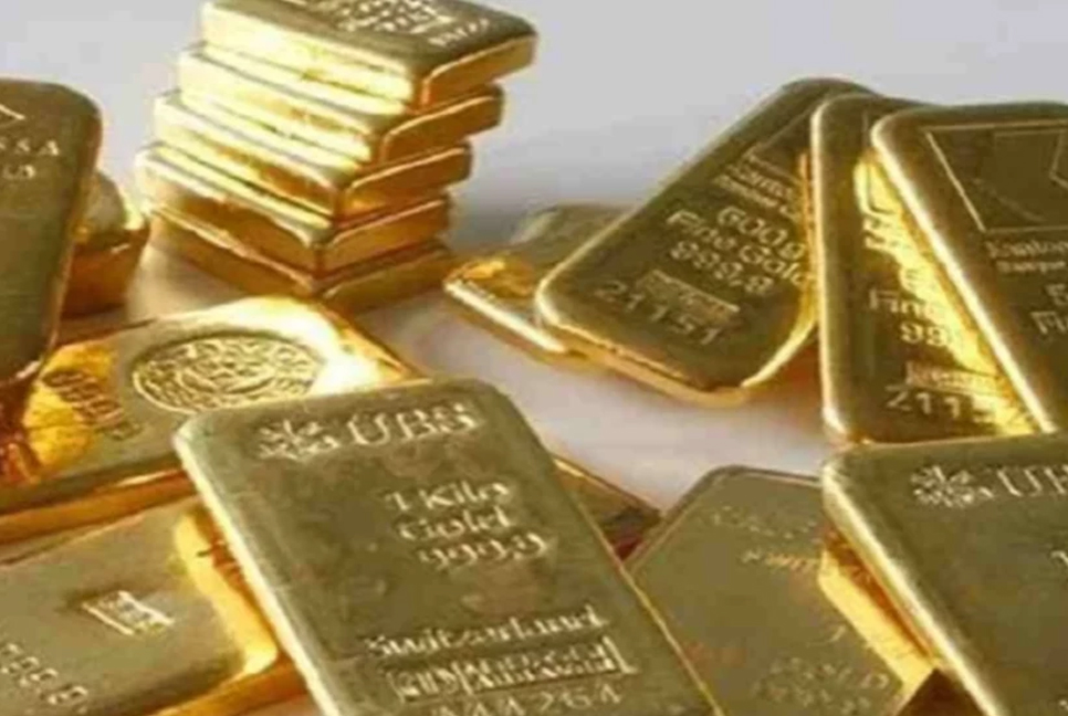 Woman arrested with over 8 kg gold at Dhaka airport
