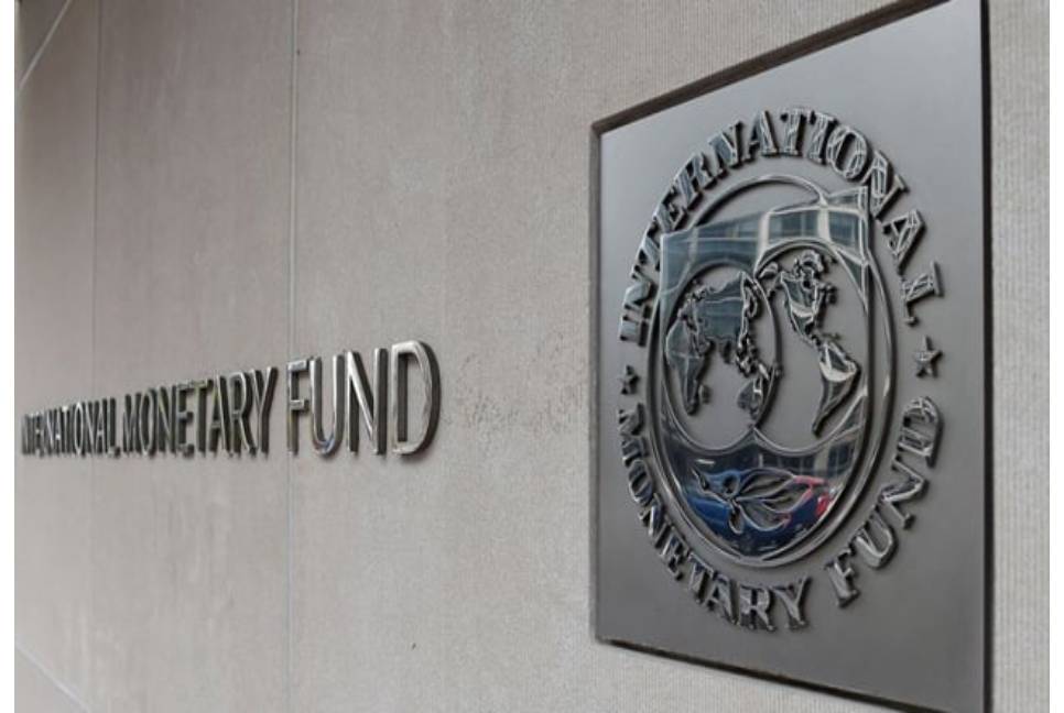 IMF approves $880m for Ukraine