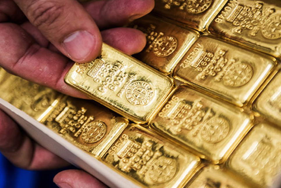 Carrying gold of Tk 500 crore: carriers get arrested, masterminds move freely 
