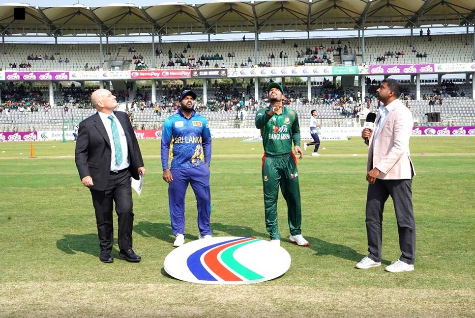 Bangladesh opt to bowl first