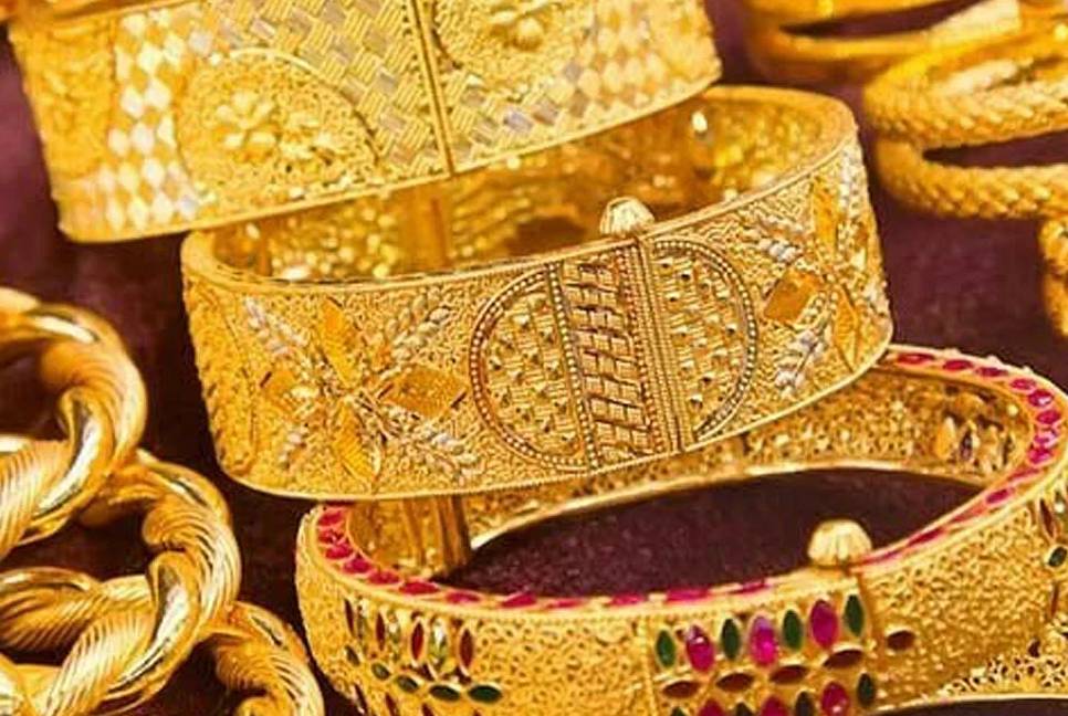 Gold price hits record high in int’l market
