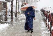 60 killed due to Snowfall, freezing weather in Afghanistan


