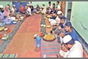 Bashundhara’s iftar brings smile to Rangpur people