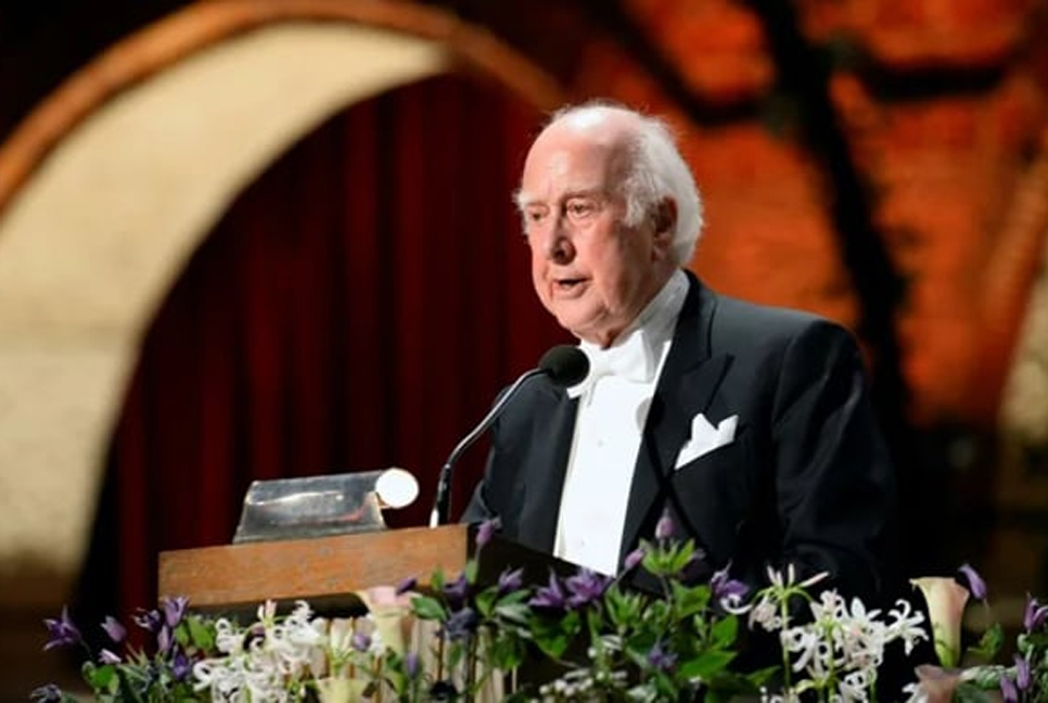 Nobel-winning 'God particle' physicist Higgs dies aged 94