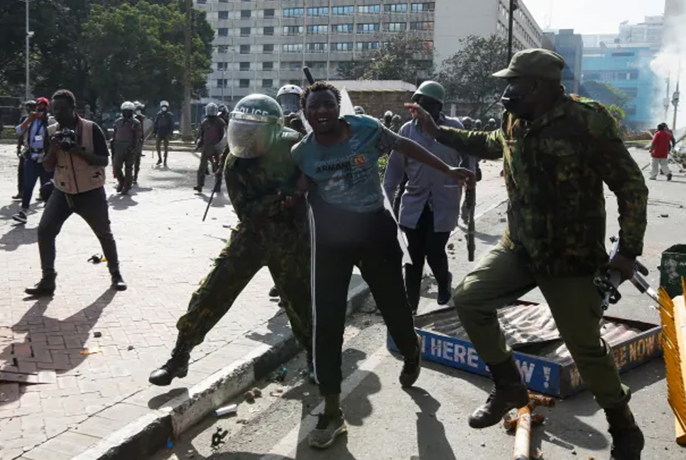 At least 30 killed in Kenya anti-government protests: HRW