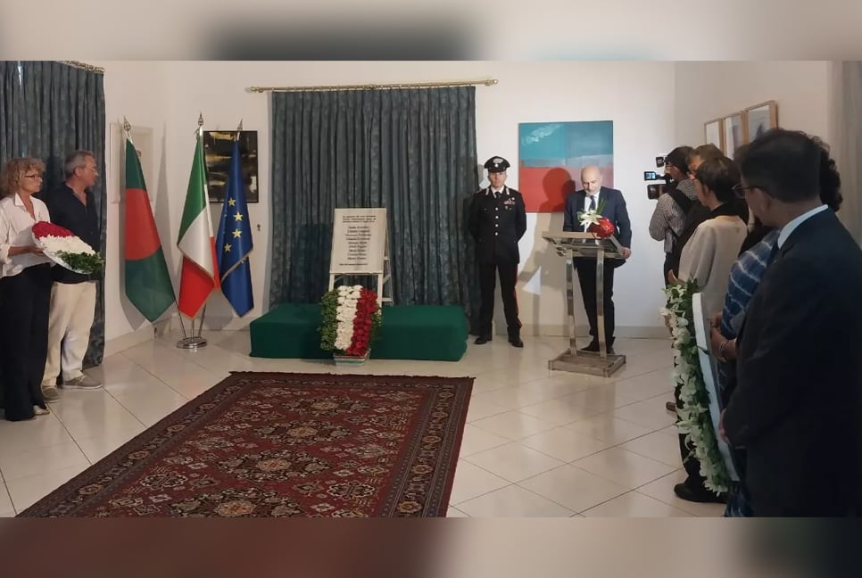 Foreign Secretary, envoys honor Holey Artisan victims