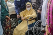 Khaleda Zia returns home after 10 days in hospital