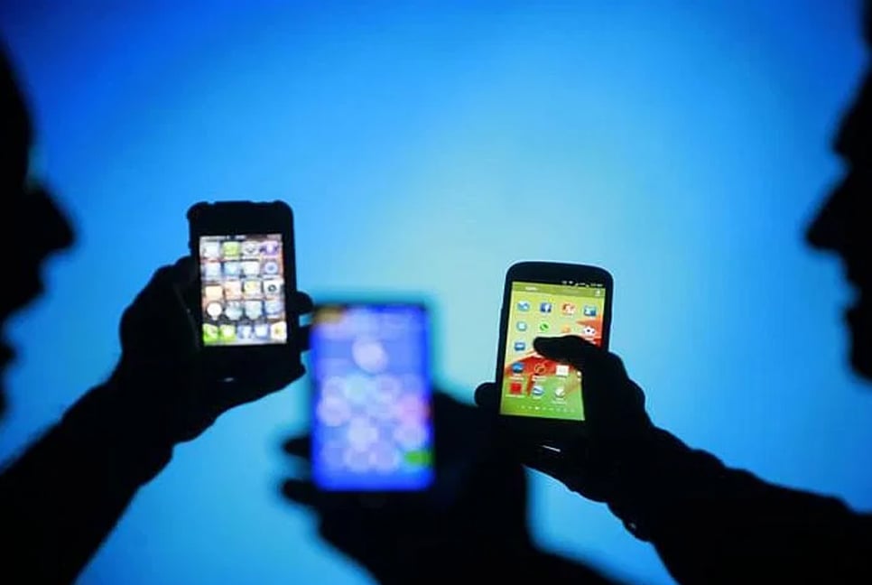 Mobile internet may be restored by early next week: BTRC