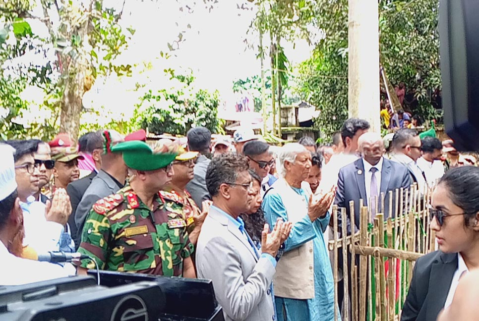 Chief Adviser Yunus reaches Rangpur to visit Abu Sayeed's family