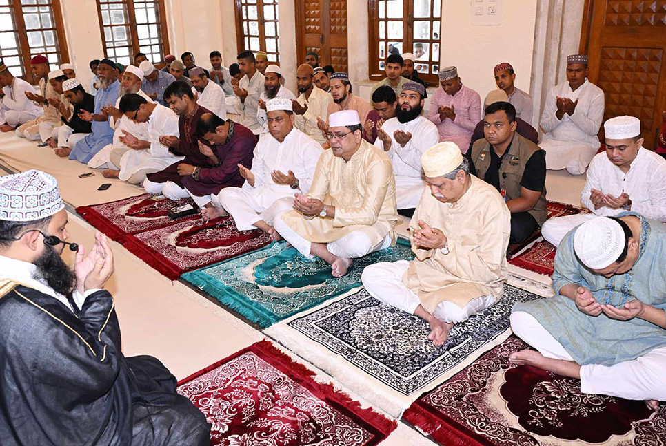 Eid-e-Miladunnabi: Special prayer held at Bangabhaban 